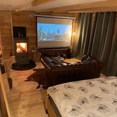 Bien Belge Avec Cinema Et Jacuzzi * Lasne