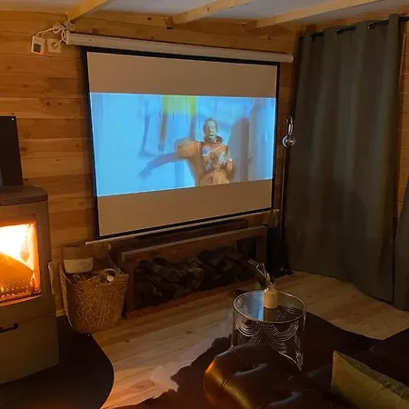 Bien Belge Avec Cinema Et Jacuzzi Lasne