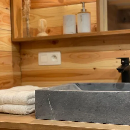 ロッジ Bien Belge Avec Cinema Et Jacuzzi